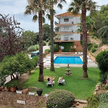Apartamento Muy Tranquilo Con Piscina Apartment Tossa de Mar